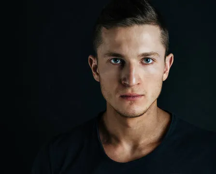 直播追踪使用场景人物示意图